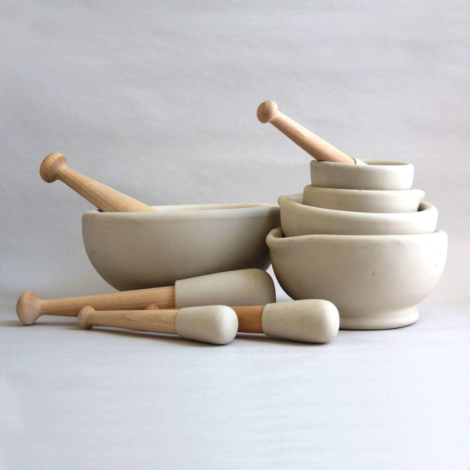 Mortar ++ Pestle – Civil Stoneware